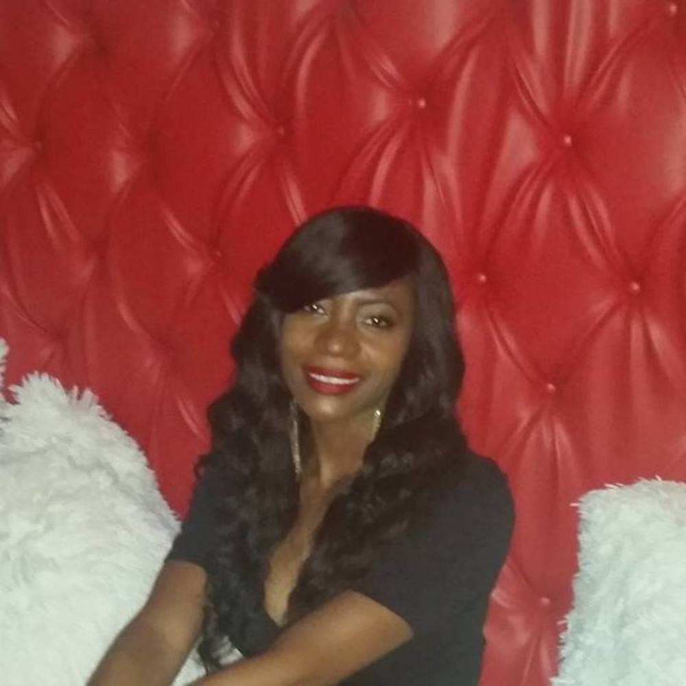 Meet your Posher, Candi